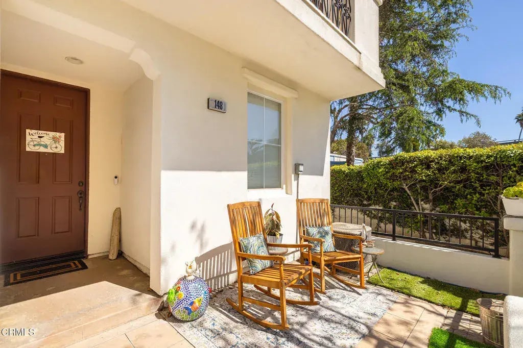148 Beach Side Court, Ventura
