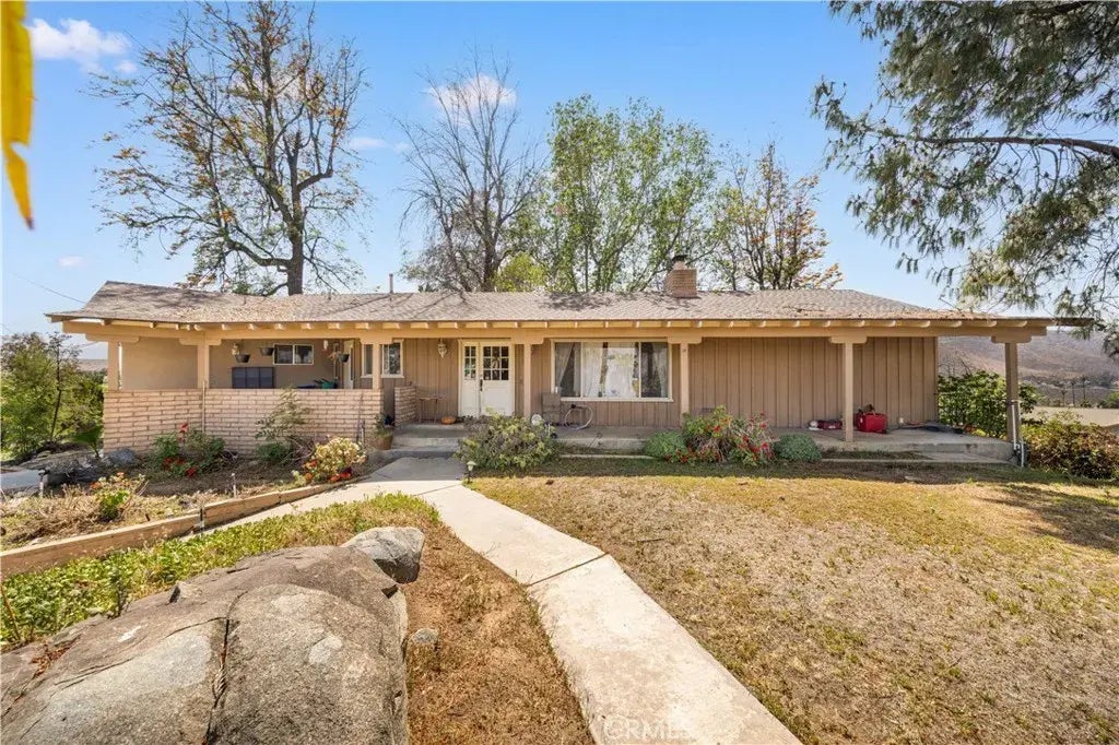 12257 Skywood Court, Riverside