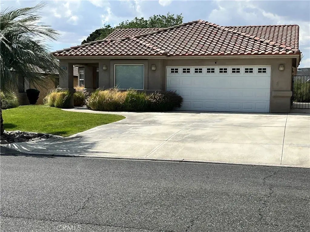 13060 Meteor Drive, Victorville