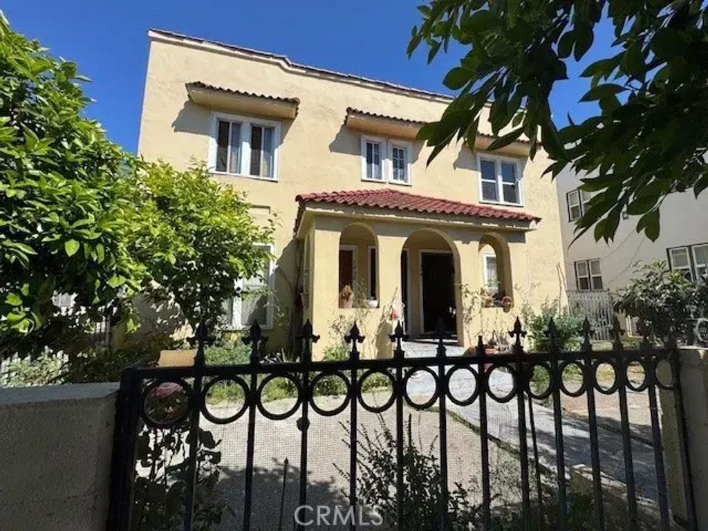 1438 S Bronson Avenue, Los Angeles
