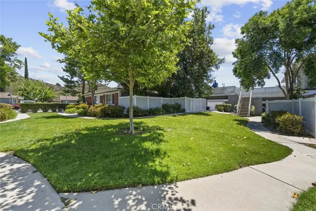 28121 Robin Avenue 136, Saugus