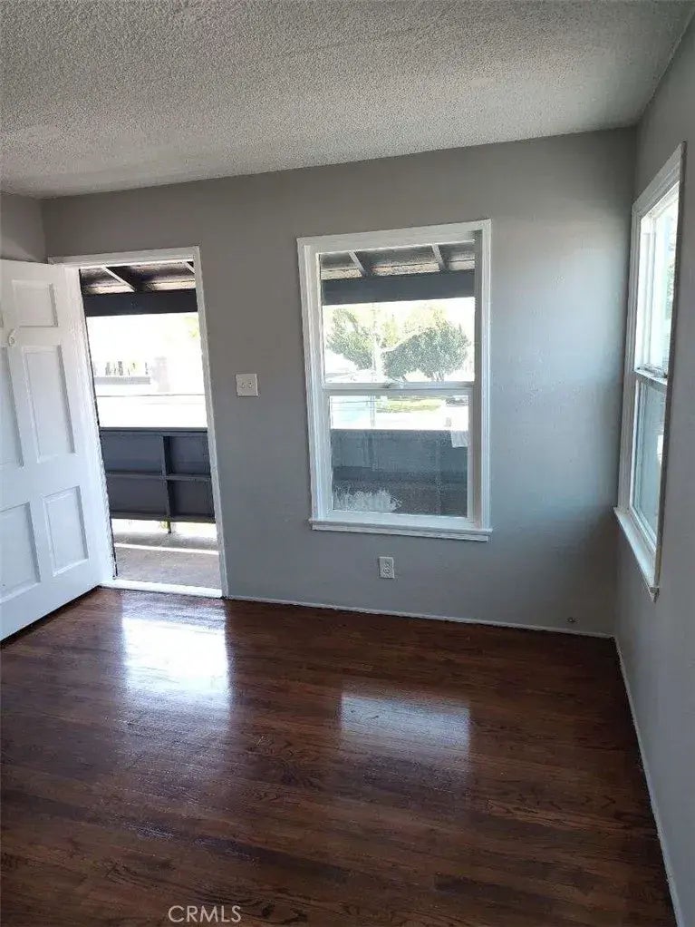 5411 Myrtle Avenue 6, Long Beach