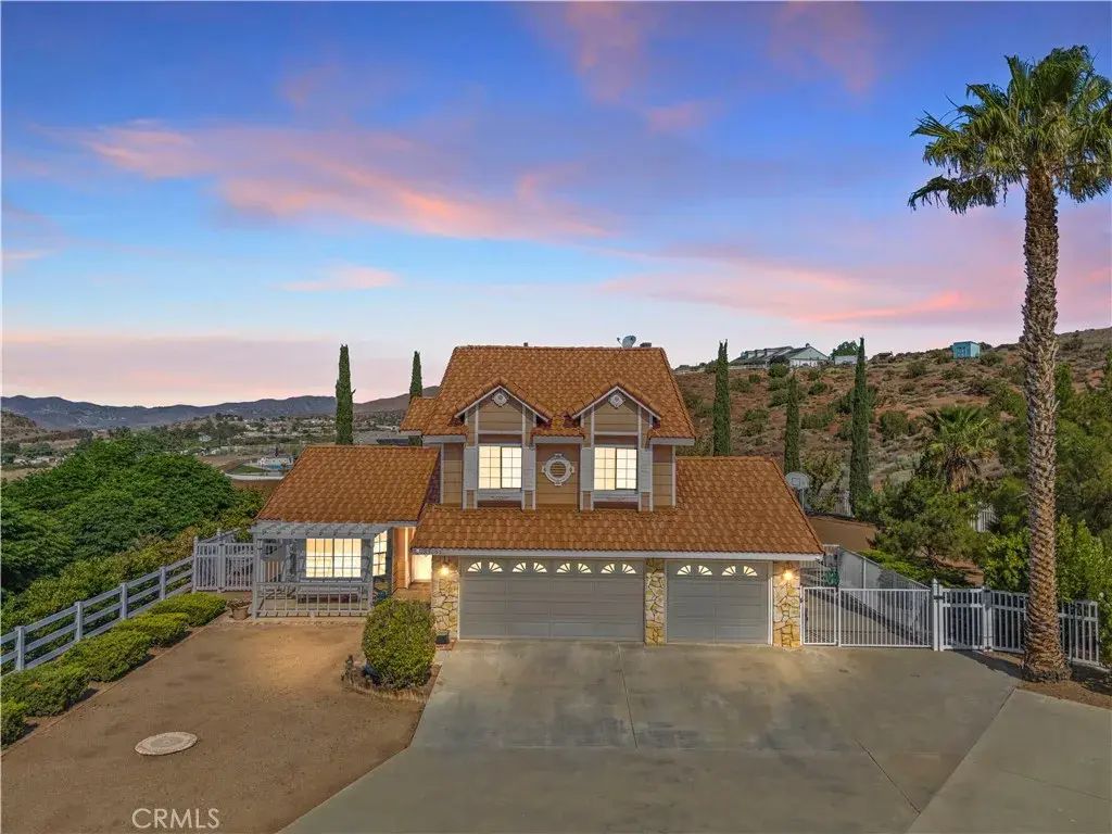 33693 Cattle Creek Road, Acton