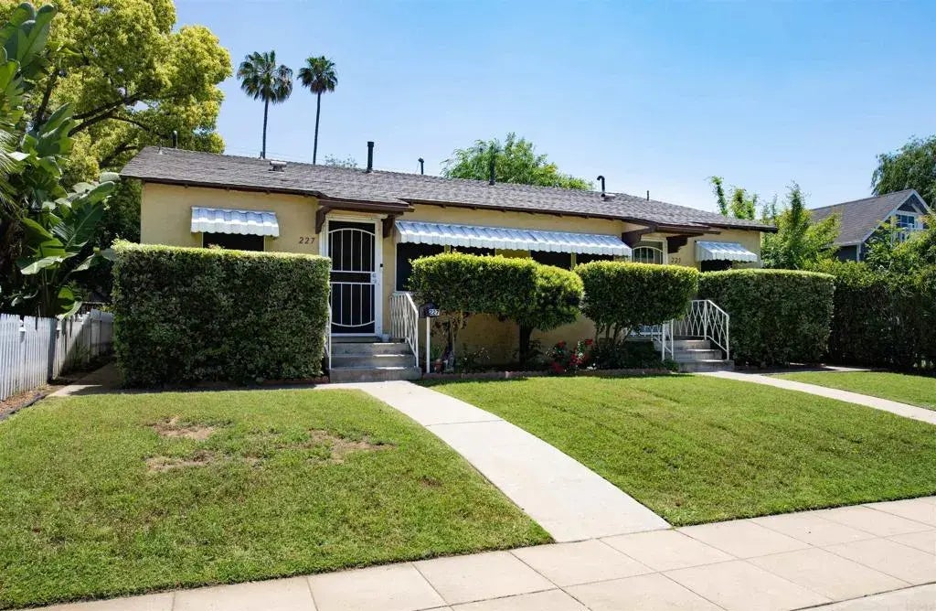 225 E 6th Avenue, Escondido