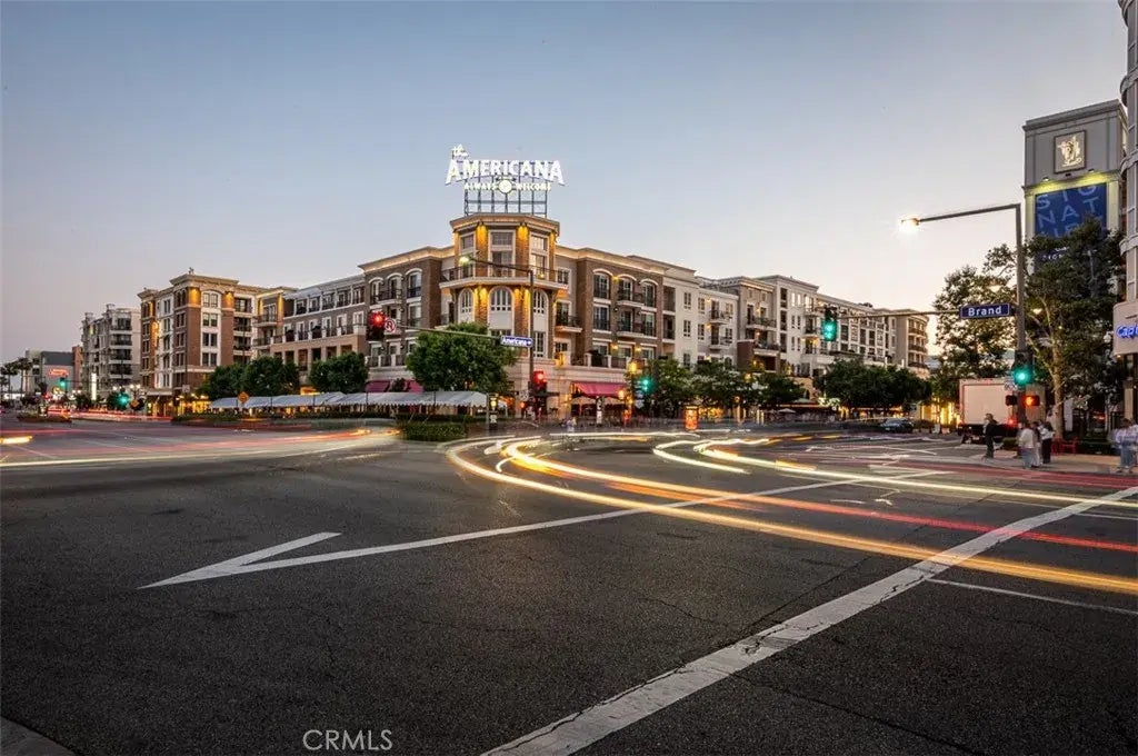 423 Caruso Avenue, Glendale