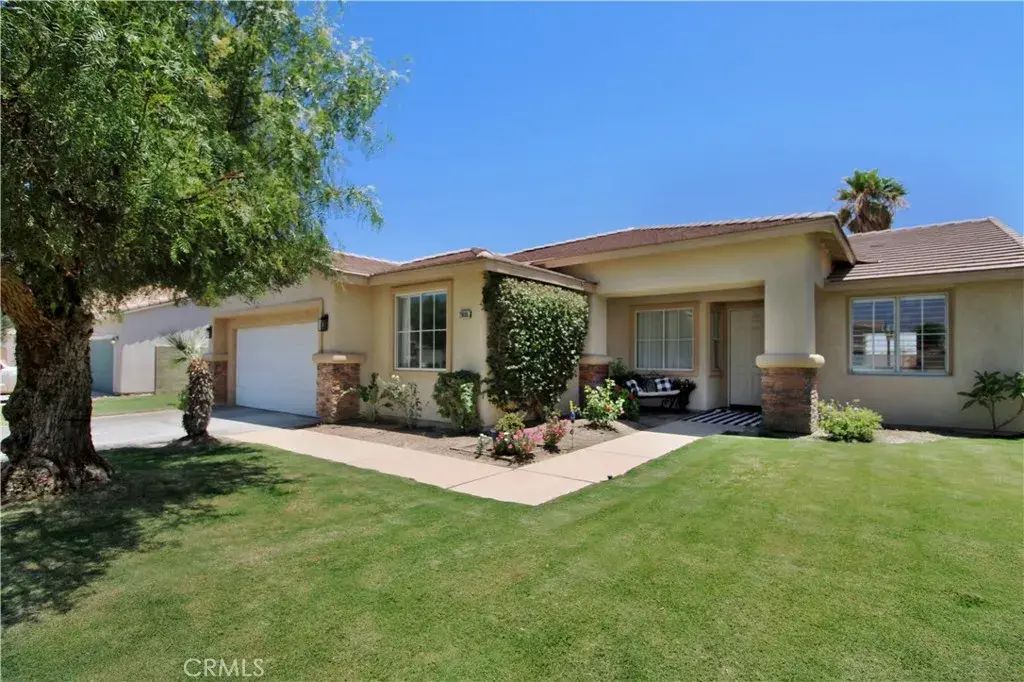 29688 Calle Colina, Cathedral City