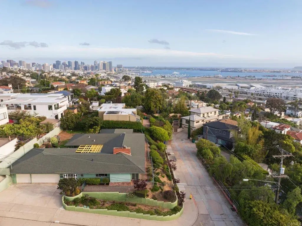 1333 W Walnut Avenue, 