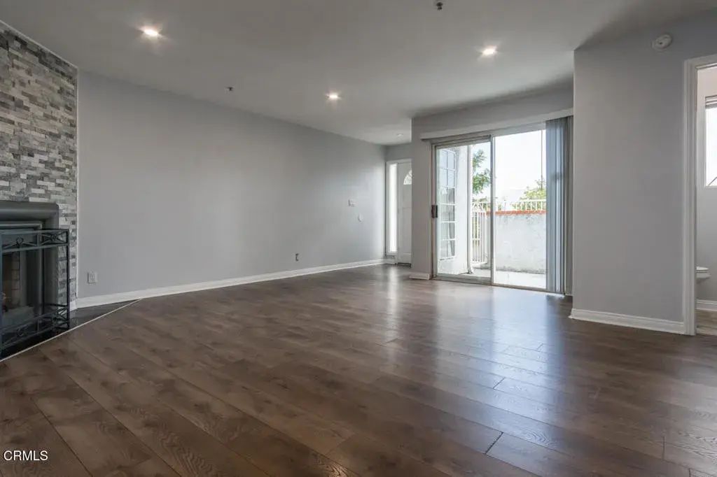 9216 Tobias Avenue 22, Panorama City