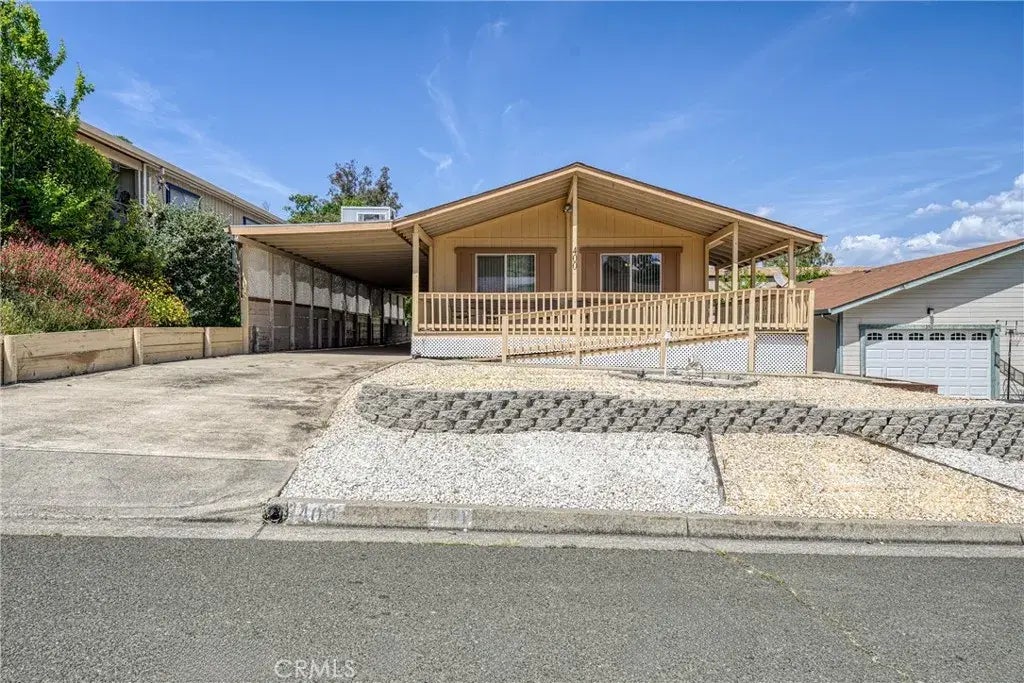 400 Walnut Drive, Lakeport