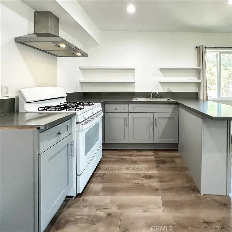 38633 28th St E, Palmdale