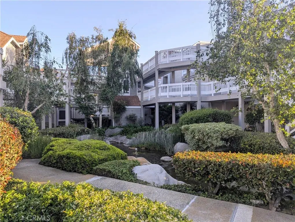 4682 Warner Avenue B102, Huntington Beach