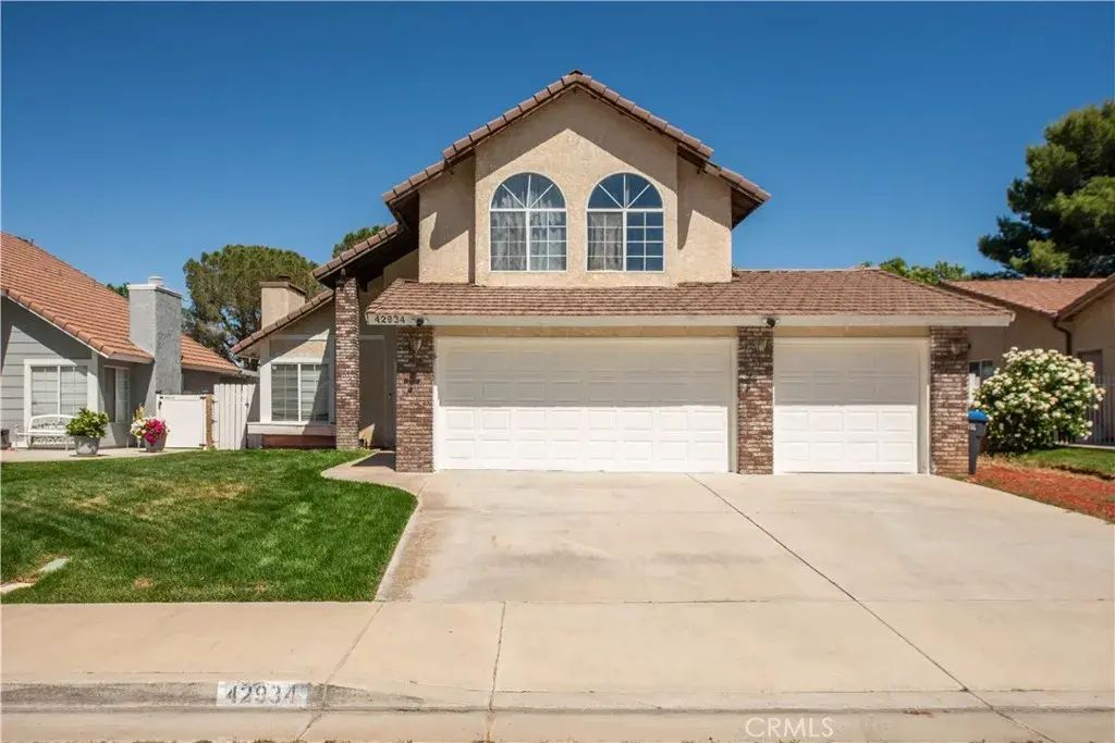 42934 Fenner Avenue, Lancaster