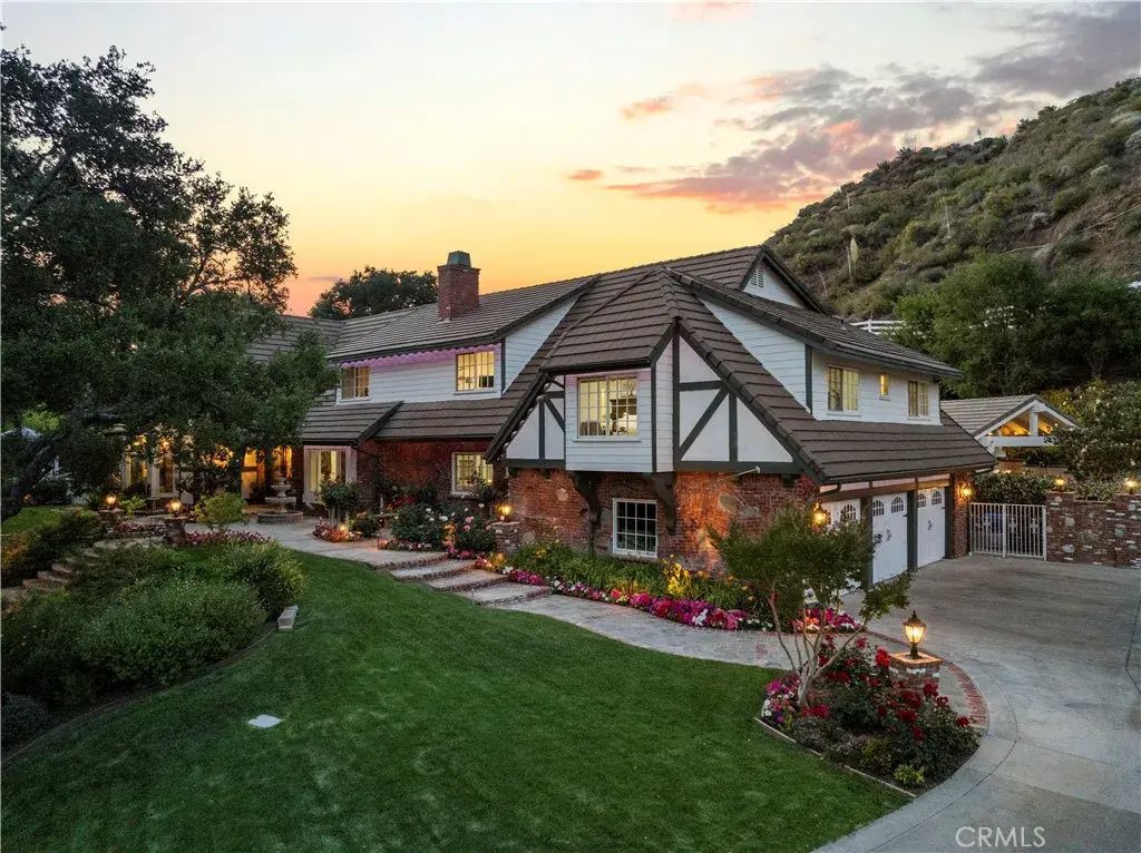25730 Sand Canyon Road, Canyon Country