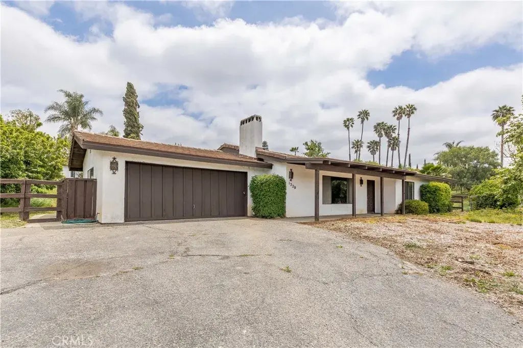 1320 Cuesta Norte, Fallbrook