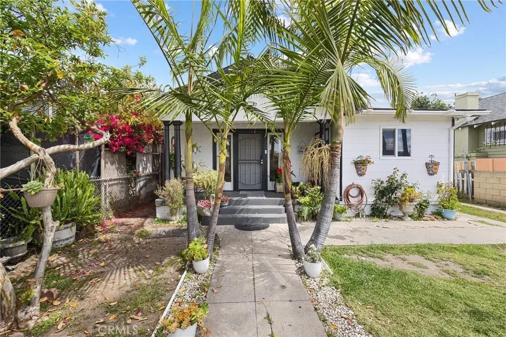 1123 W 56th Street, Los Angeles