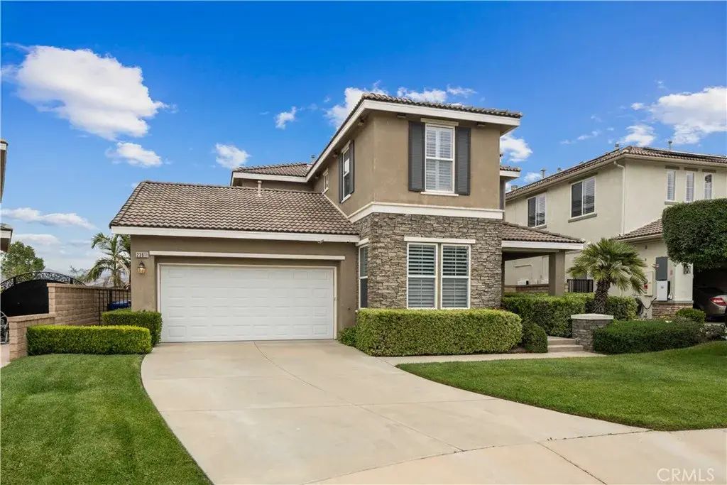 23911 Brio Court, Valencia