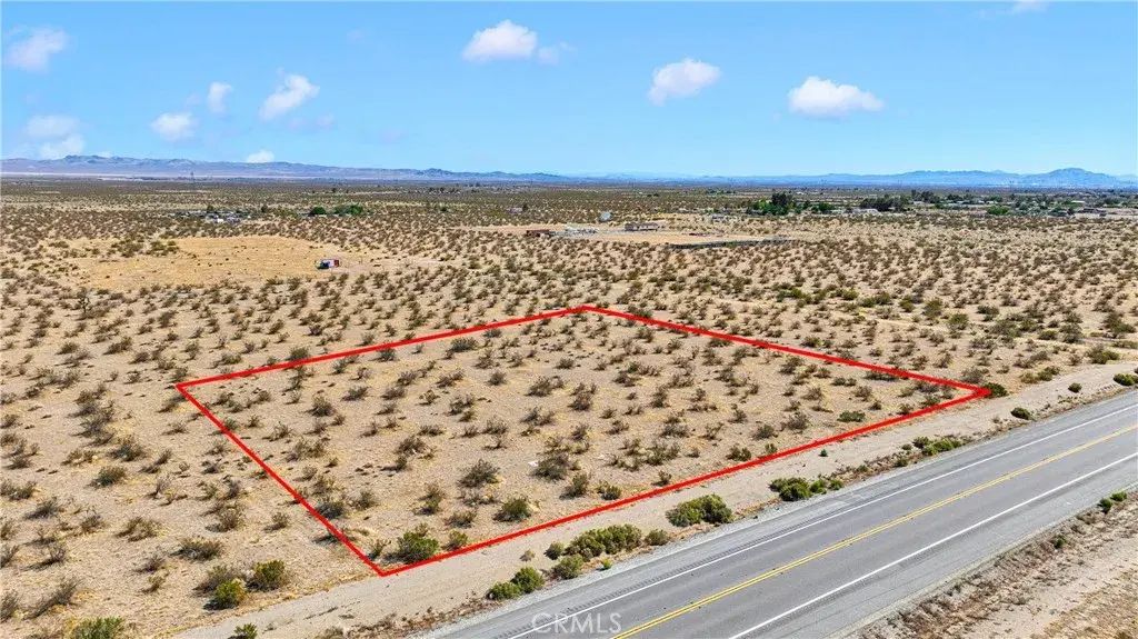 Palmdale Road, Pinon Hills