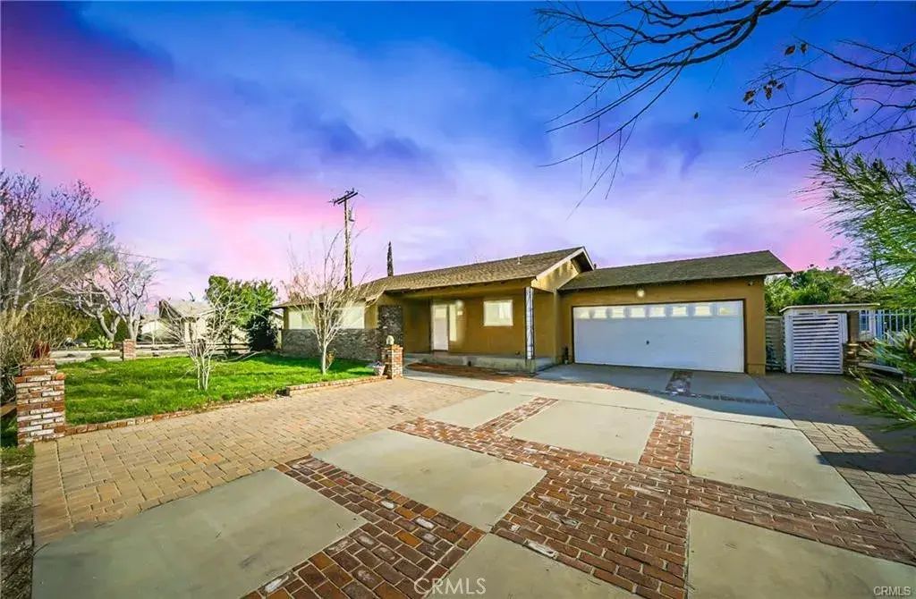 5306 W Avenue M4, Lancaster
