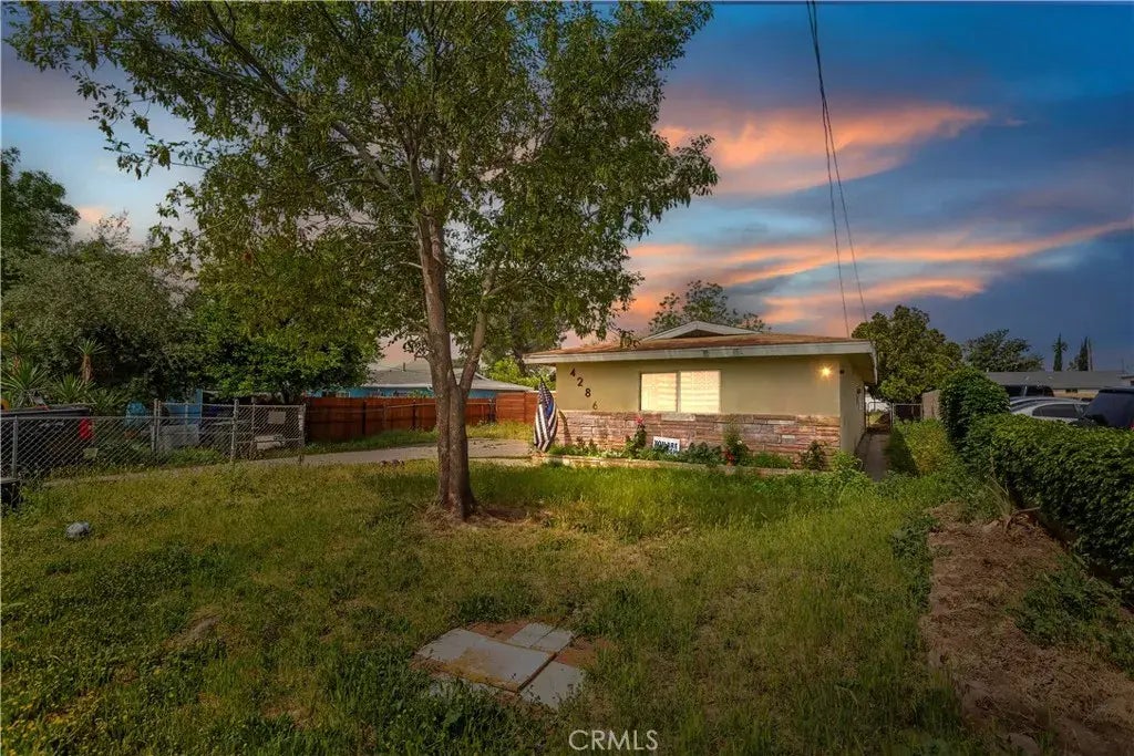 4286 N 4th Avenue, San Bernardino