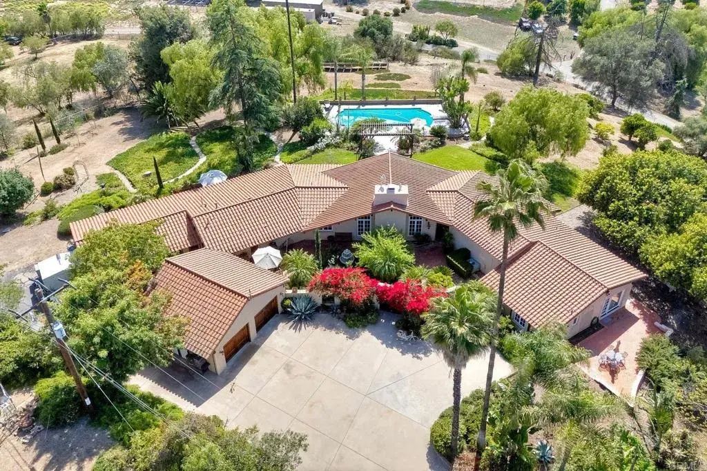 11105 Berry Road, Valley Center