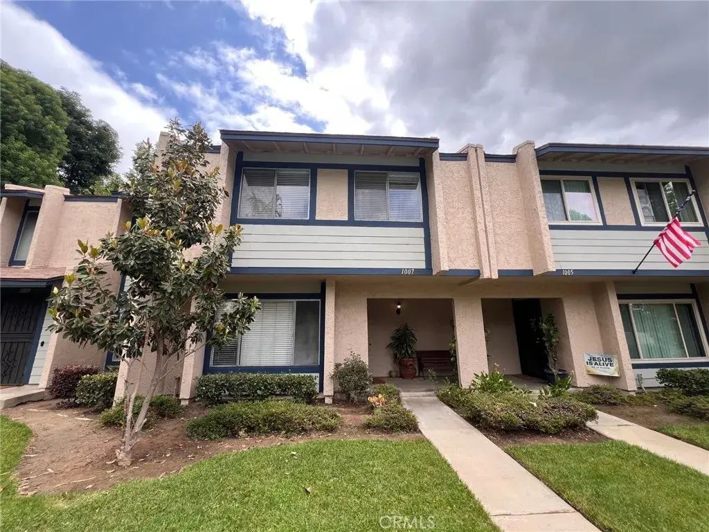 1007 Harrington Way, West Covina