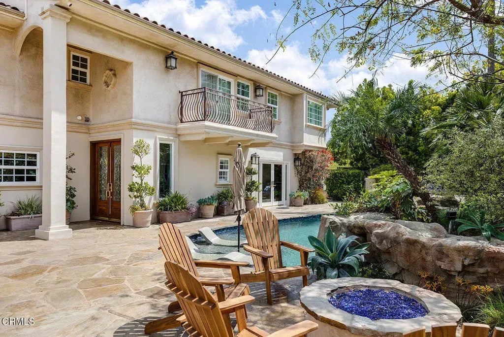 15450 Briarwood Drive, Sherman Oaks