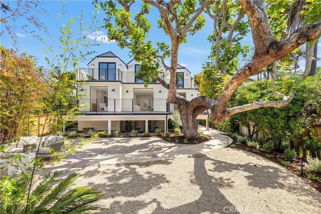 1759 Glenneyre Street, Laguna Beach