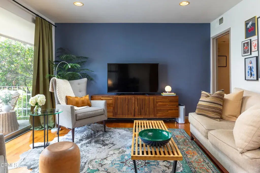 103 W Mountain Street C, Glendale