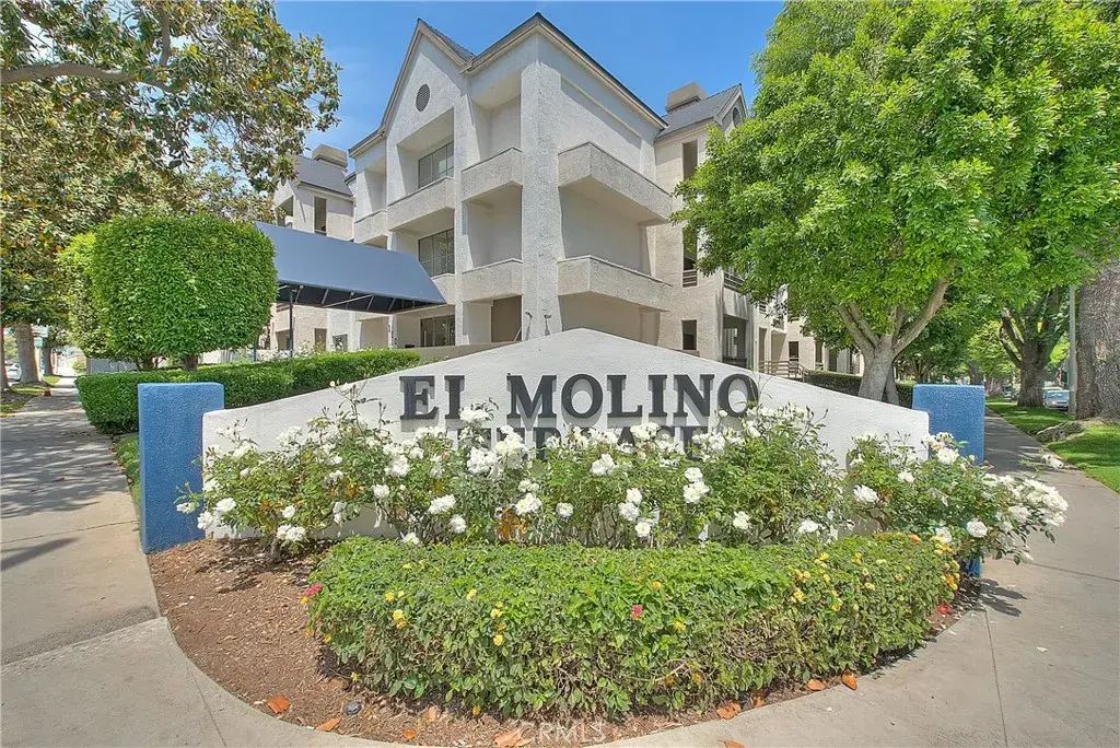 300 N El Molino Avenue 118, Pasadena
