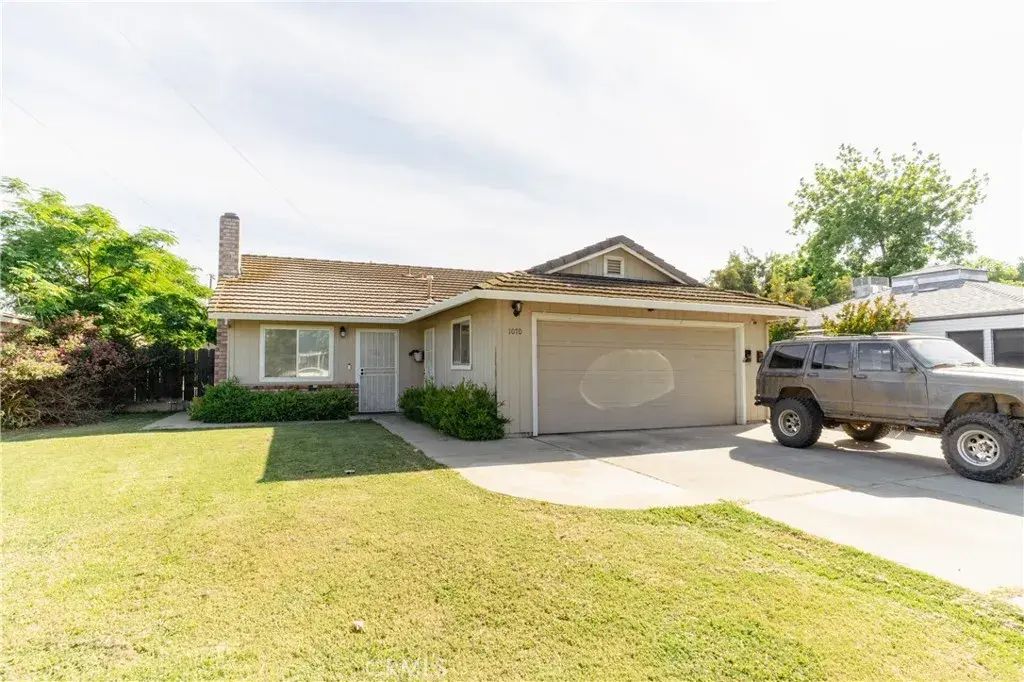 1070 E 23rd Street, Merced