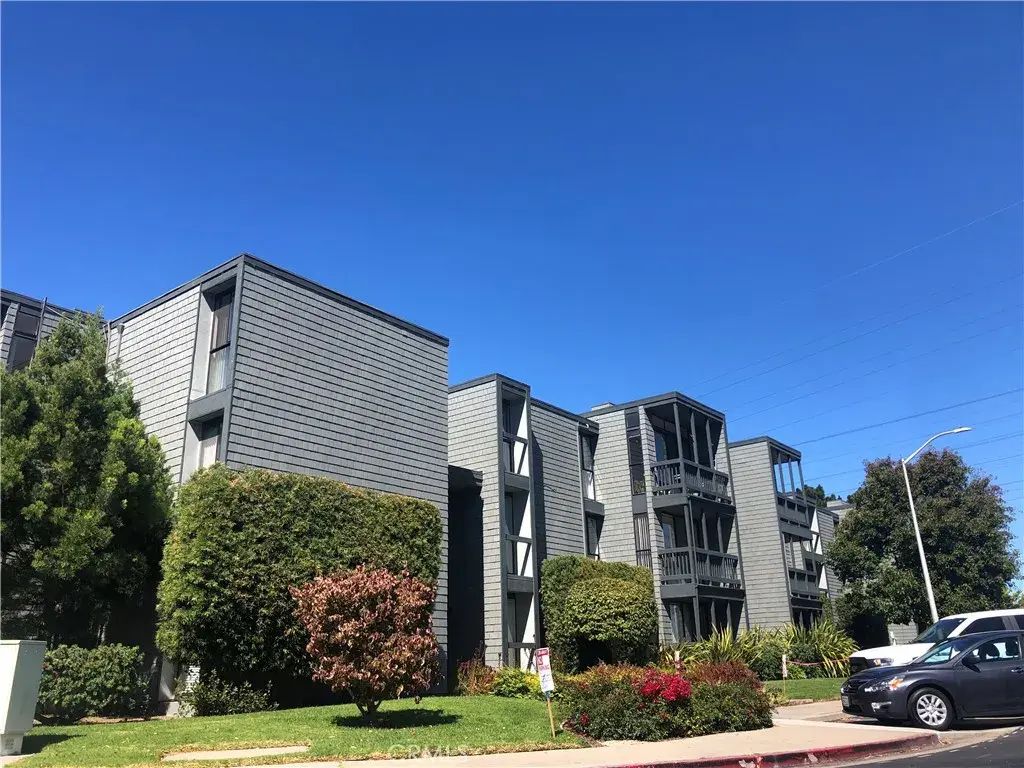 425 Anchor Road 101, San Mateo