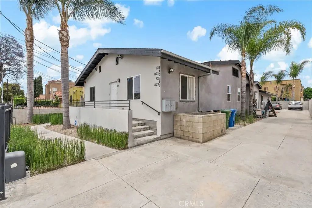 821 W 43rd Place, Los Angeles