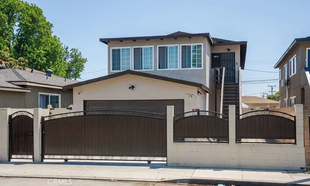 158 W Del Amo Boulevard, Long Beach
