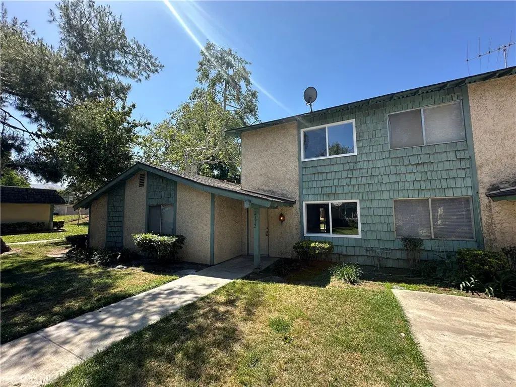 2394 Gonzaga Lane, Riverside