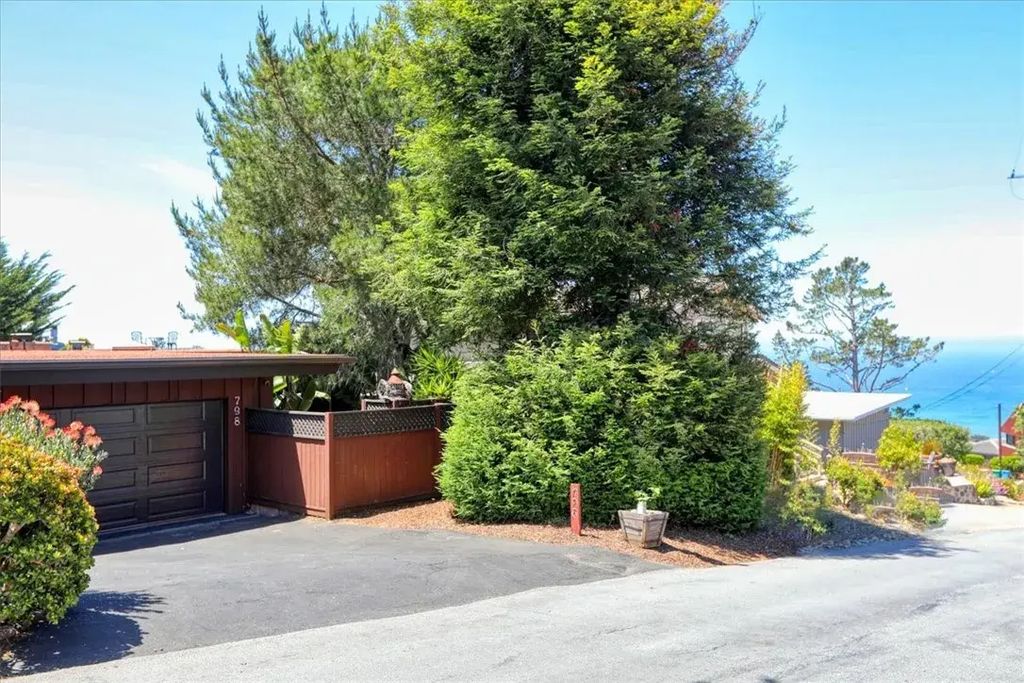 798 Drake Street, Cambria