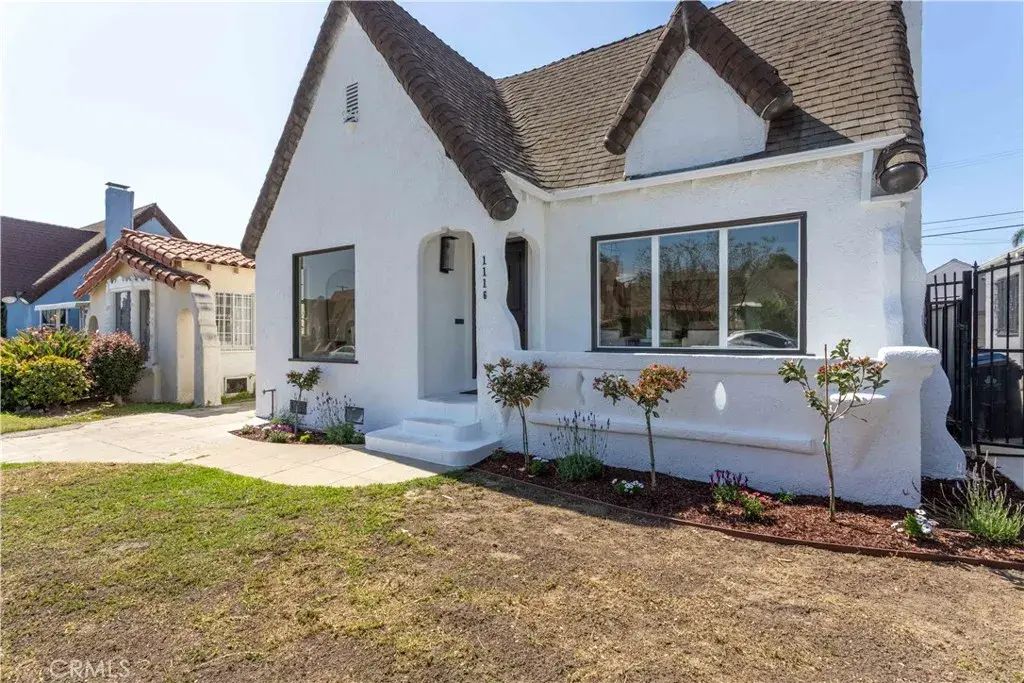 1116 W 80th Street, Los Angeles