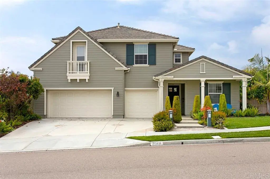 7047 Rose Dr, Carlsbad