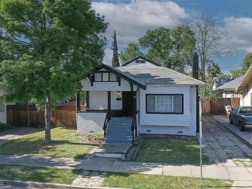 25 W Walnut Street, Stockton