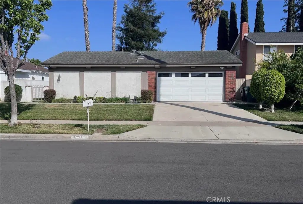 17712 Manchester Avenue, Irvine