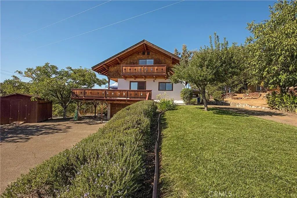 1524 Martin Street, Lakeport
