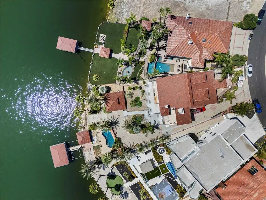 22262 San Joaquin Drive West, Canyon Lake