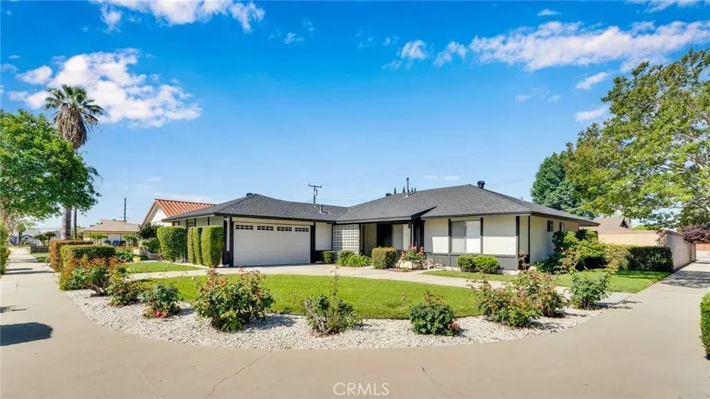 1309 Suffolk Avenue, Glendora