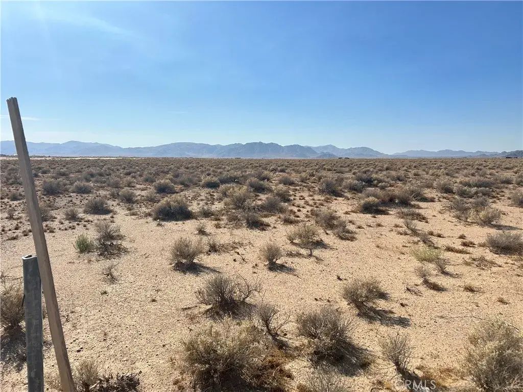 1 Cherokee, Lucerne Valley