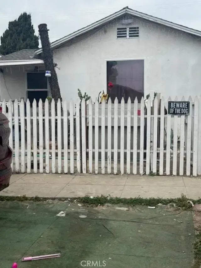 3815 Paloma Street, Los Angeles