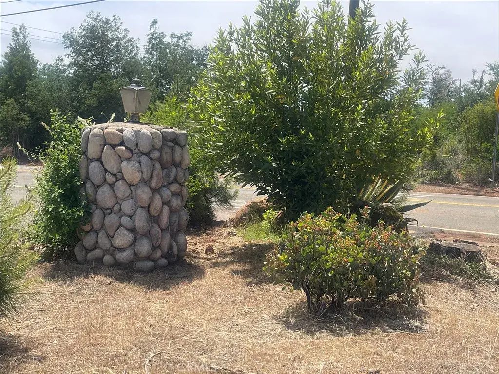 5768 Pentz, Paradise