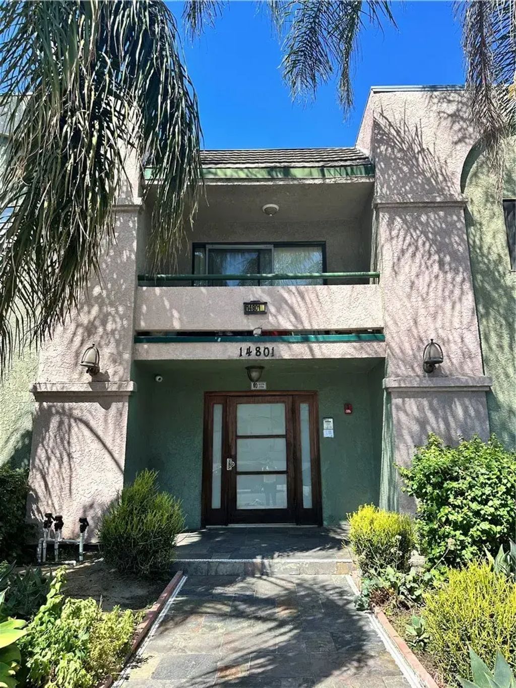 14801 Nordhoff Street, Panorama City
