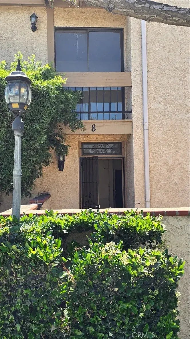 9601 Woodman Avenue 8, Arleta