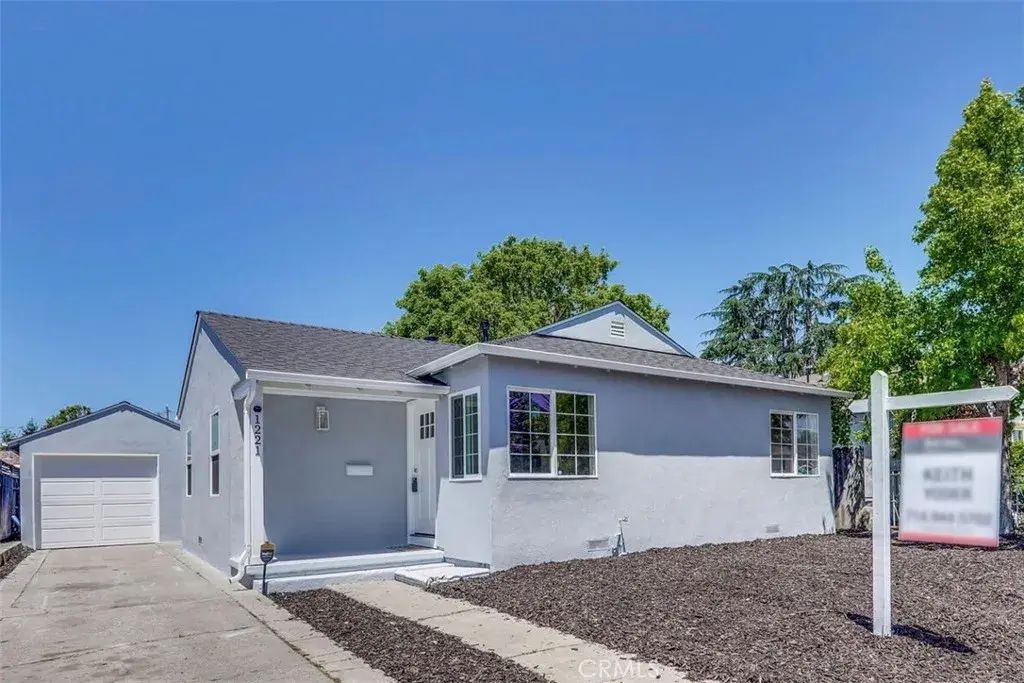 1221 Westminster Avenue, East Palo Alto