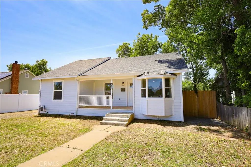 417 S Murdock Avenue, Willows