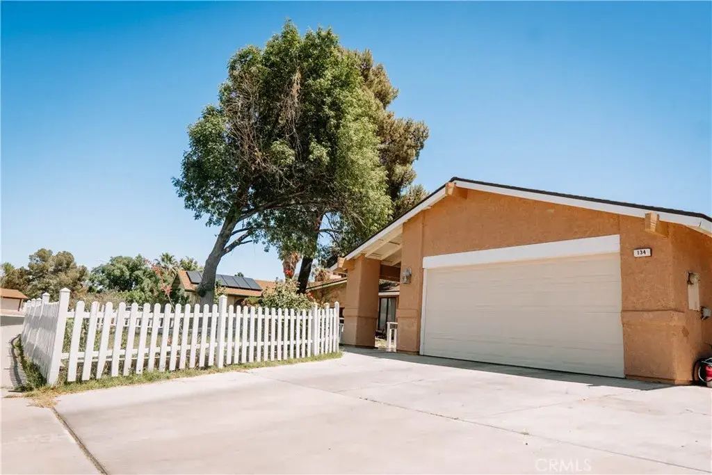 134 N American Street, Ridgecrest